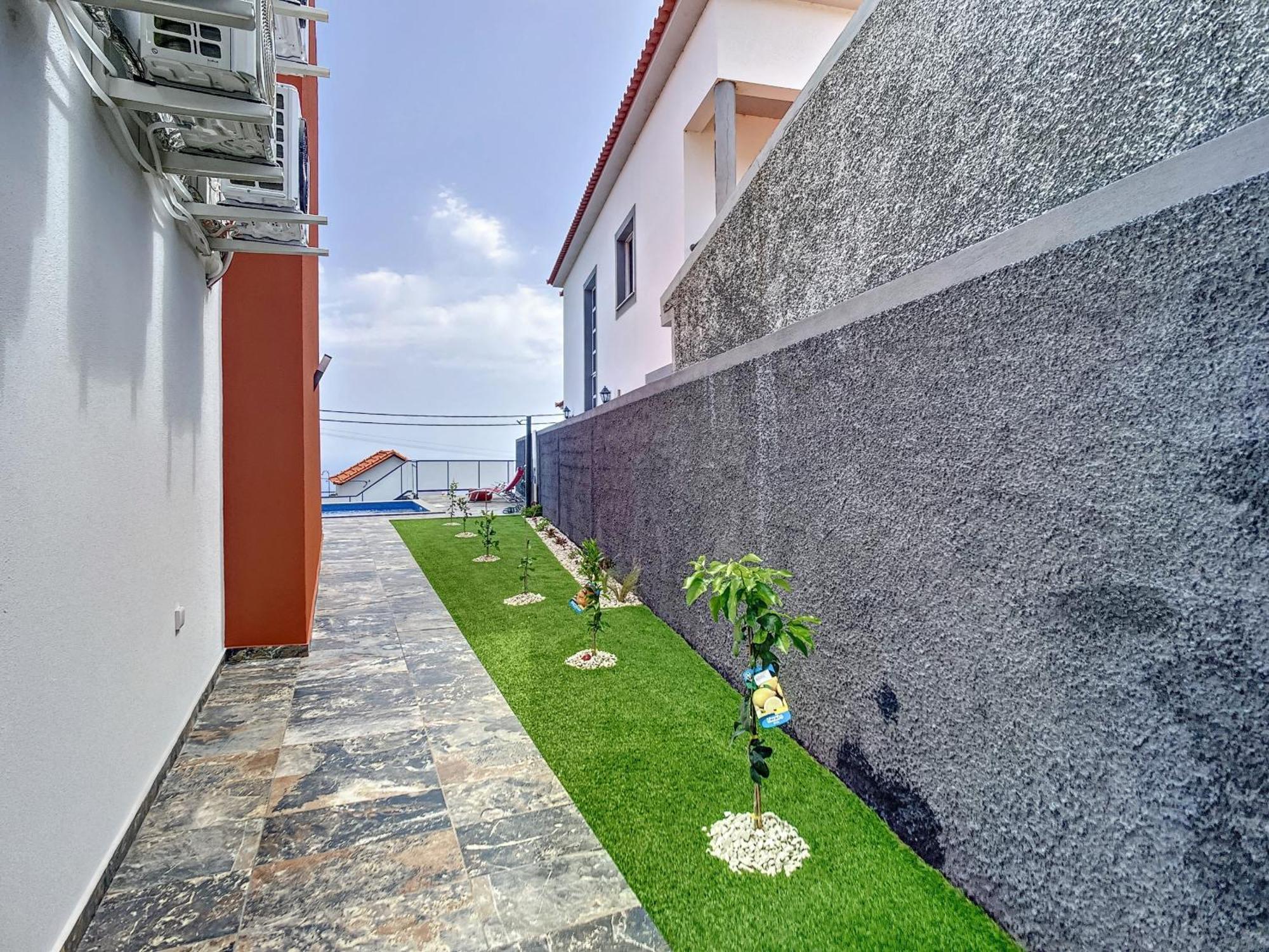 Casa Teixeira By Atlantic Holiday Estreito Da Calheta Экстерьер фото